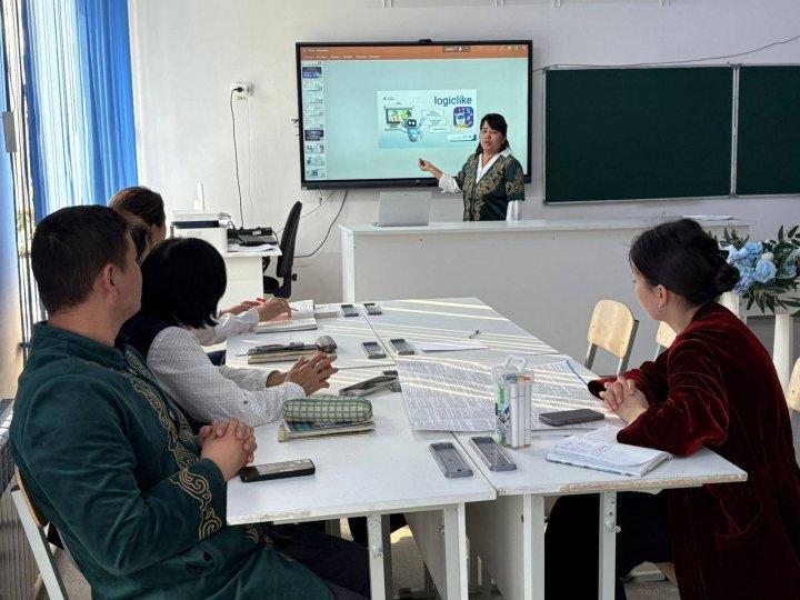 «Білім беруде цифрлық трансформациялау жағдайында педагогтердің тиімді әдістері» тақырыбында шебер, зерттеуші және магистрлердің инновация мен педагогтердің тәжірибе алаңы