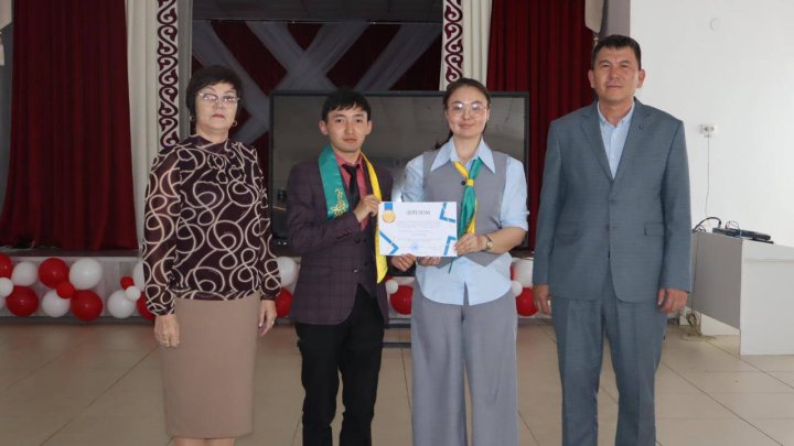 «Цифрлық трансформация  жағдайында мұғалімнің кәсіби құзыреттілігін дамыту» тақырыбында №6,№19,№30 жалпы орта білім беретін серіктес мектептер арасында пікірсайыс турнирі